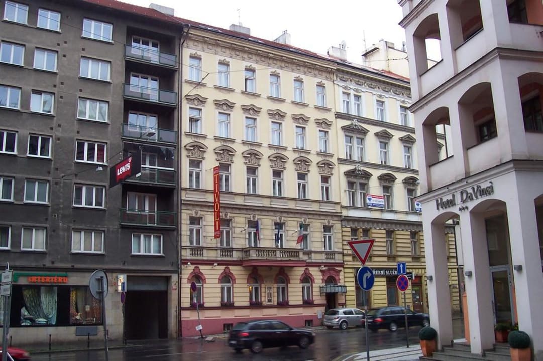 Blick zum Hotel Tivoli Hotel Tivoli