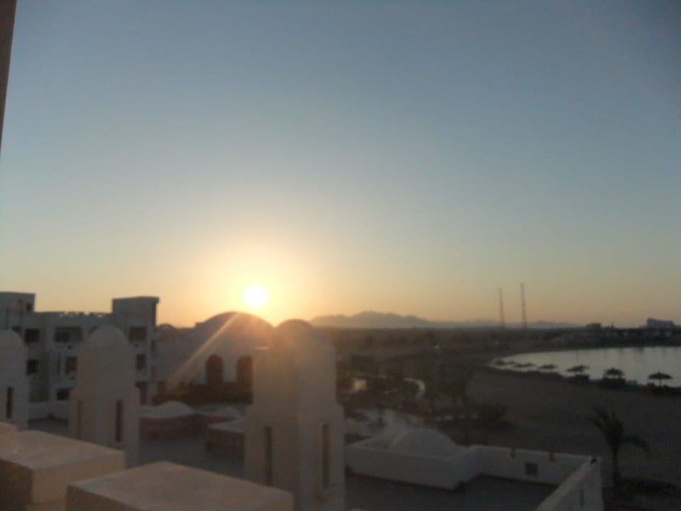 Sonnenuntergang Coral Sun Beach