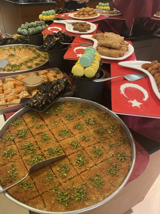 Gastro Sunis Evren Beach Resort Hotel & Spa