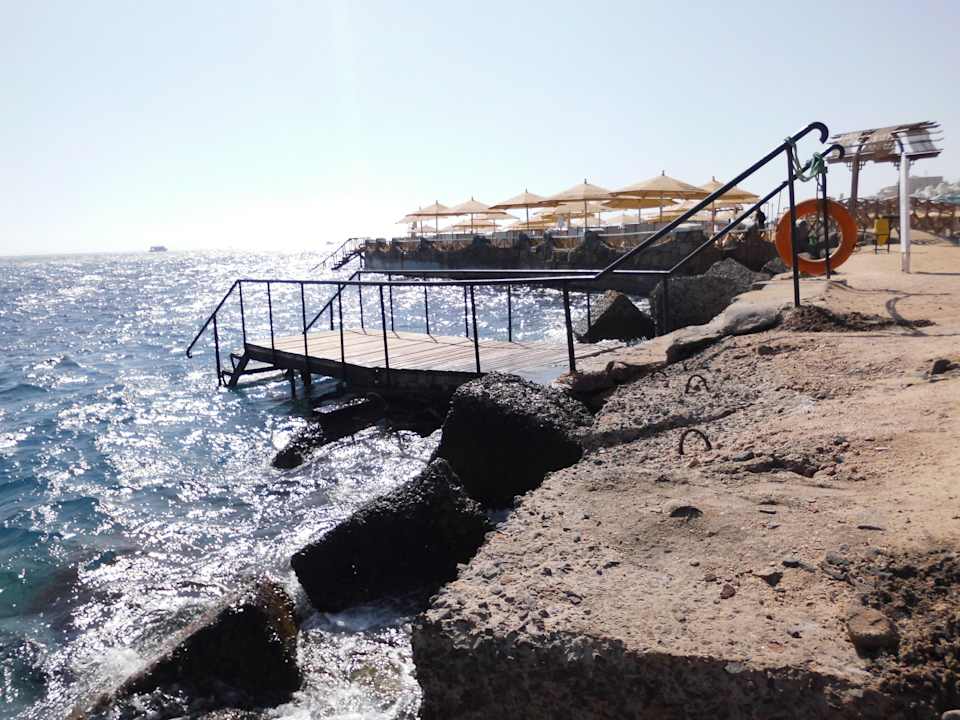 Ein- und Ausstieg zum offenen Meer SUNRISE Holidays Resort (Adults Only)