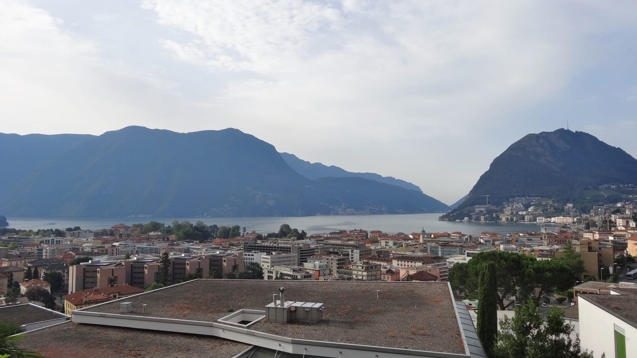 Ausblick vom Garten auf Lugano und See Villa Sassa