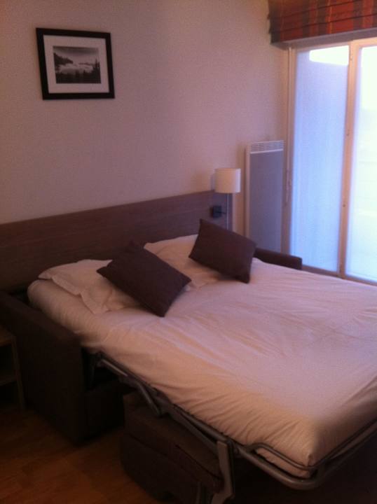 Bett? Couch Hotel Residhome Genève Prévessin Le Carré d'Or