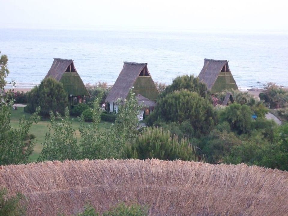 Blick auf Bali Village in Richtung Strand Blue Waters Club