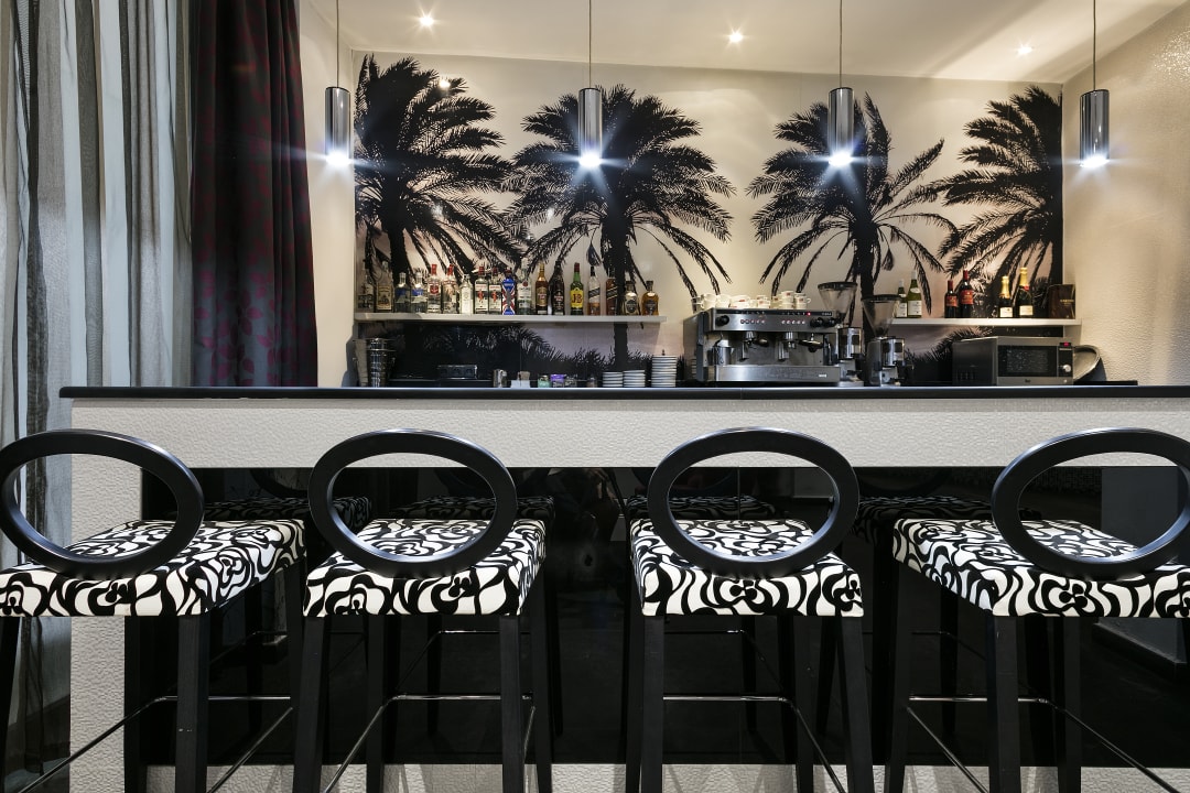 Gastro Hotel California