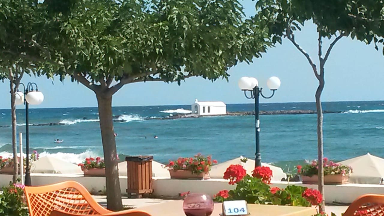 Ausblick beim Essen Hotel Corissia Princess