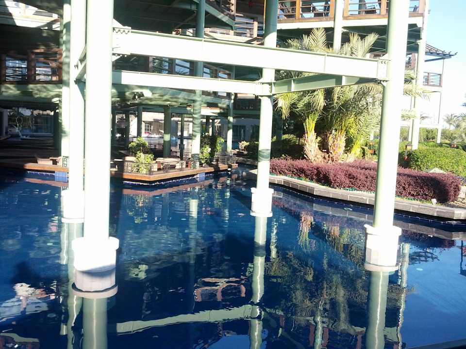 5 Limak Lara Deluxe Hotel & Resort