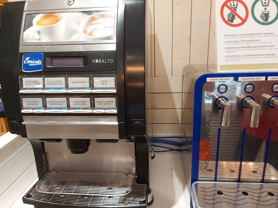 Gastro Corallium Beach by Lopesan Hotels - Adults only