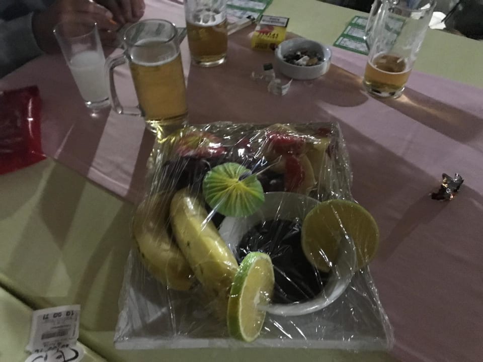 Gastro Can Garden Beach