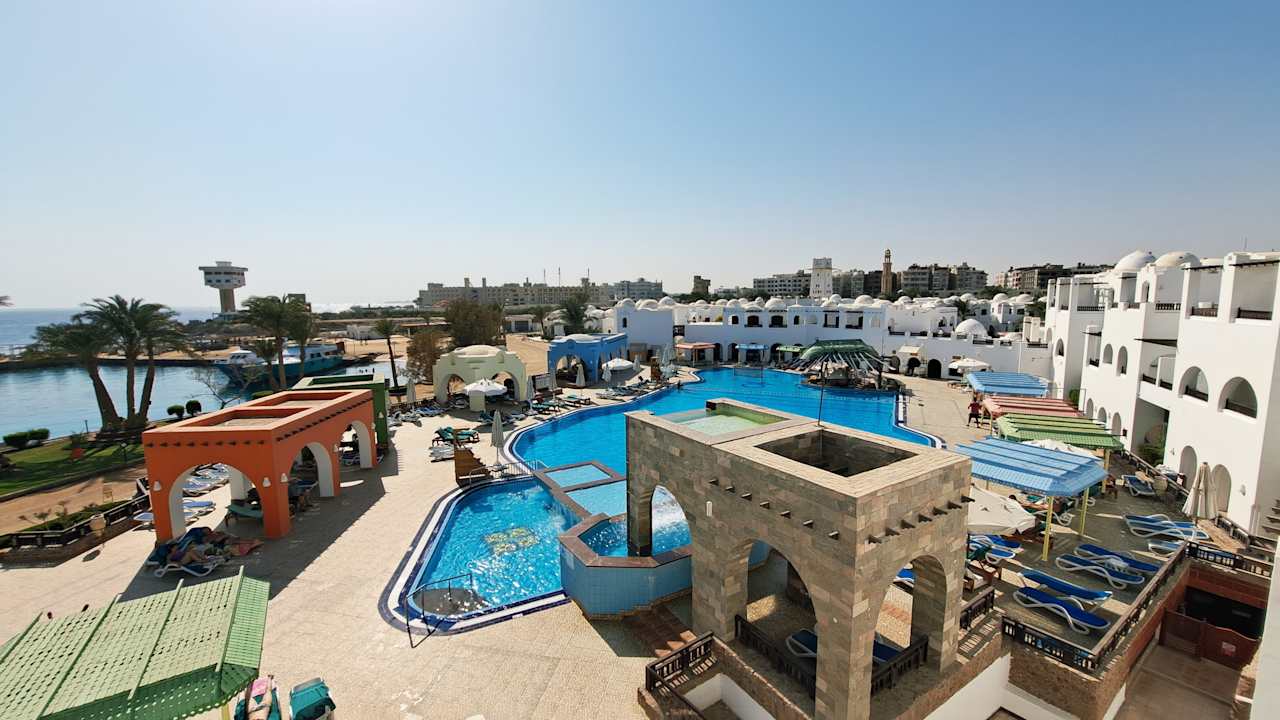 Pool Arabella Azur Resort