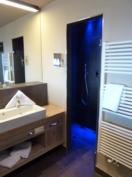 Dusche Hotel Chalet Mirabell