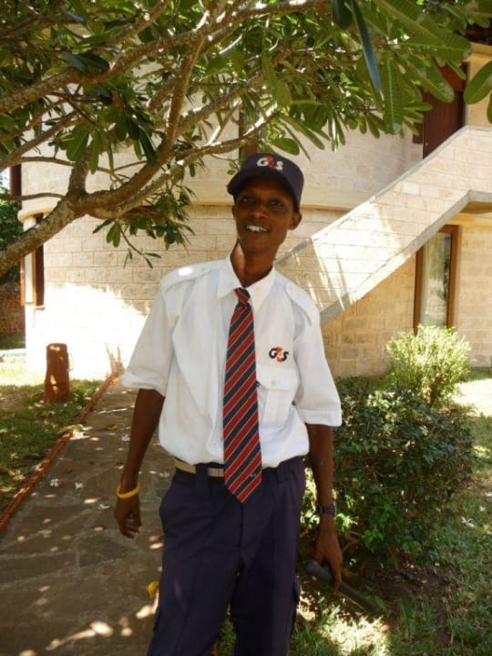 Francis, der fleißige Securitymann Baobab Beach Resort & Spa