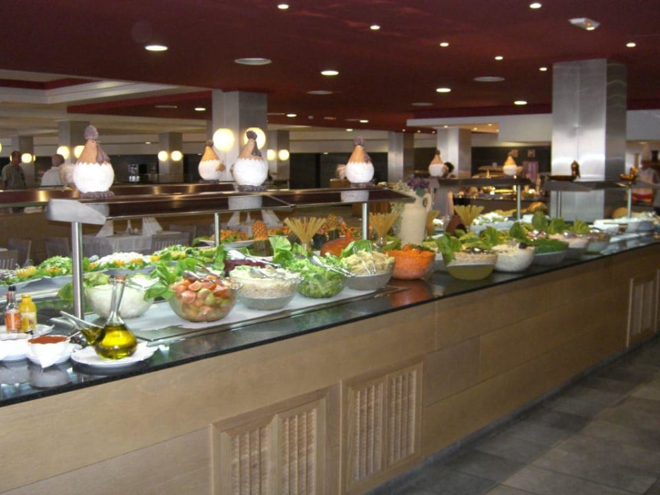 Buffet SBH Hotel Taro Beach