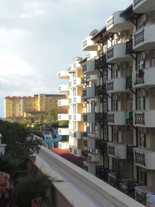 Hallo Nachbar Solivia Hotel