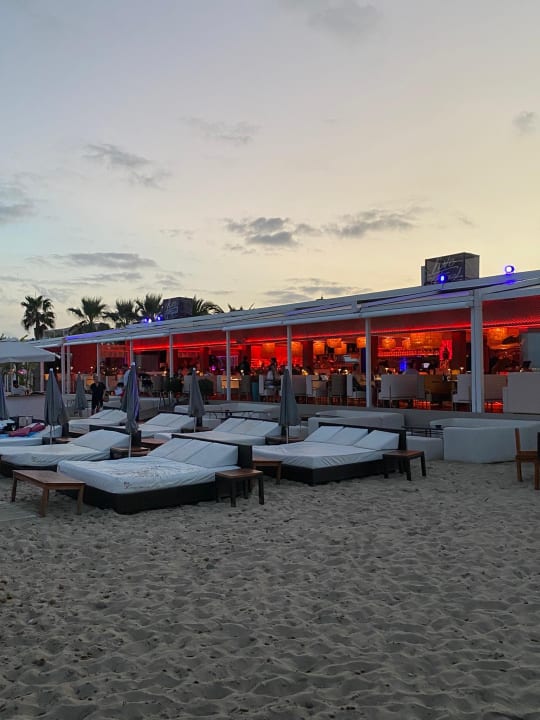 Strand Grand Palladium White Island Resort & Spa