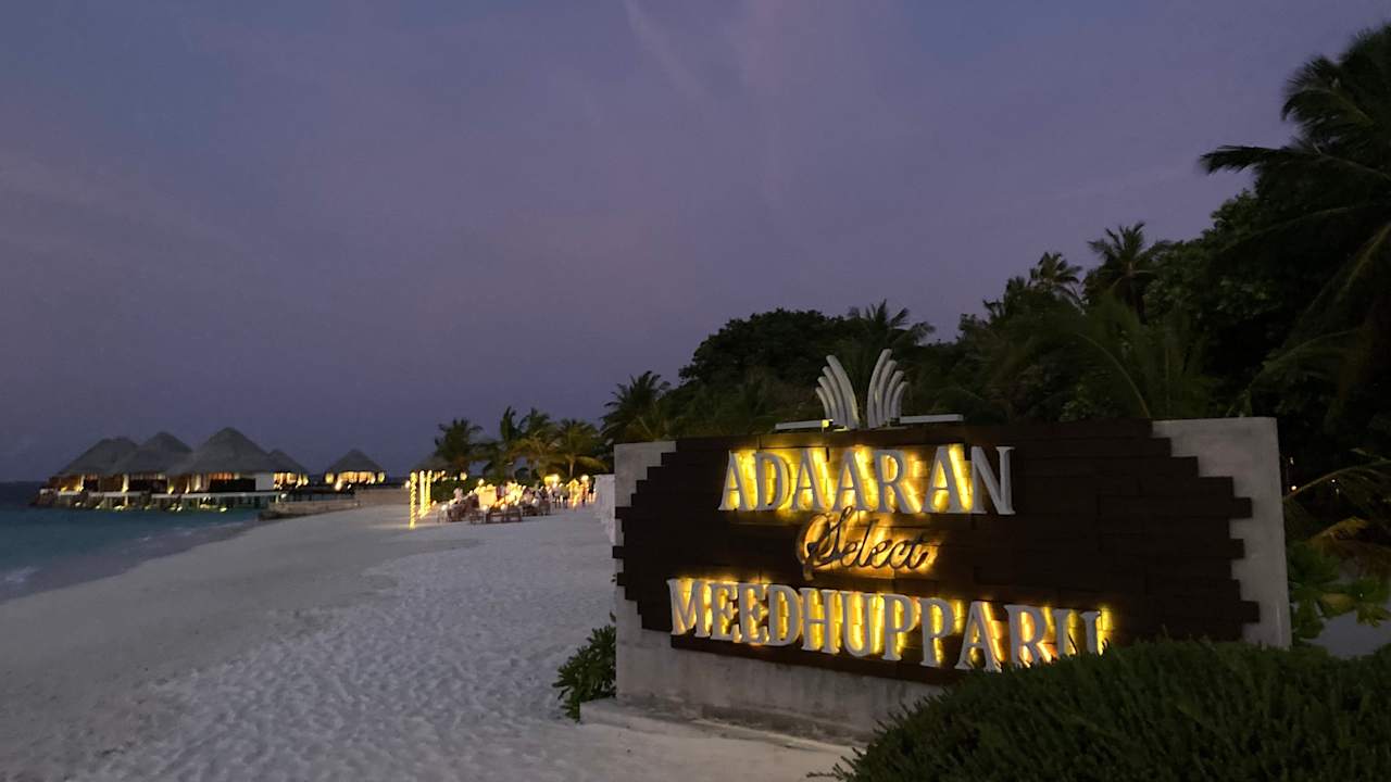 Strand Adaaran Select Meedhupparu Island Resort - Premium All Inclusive