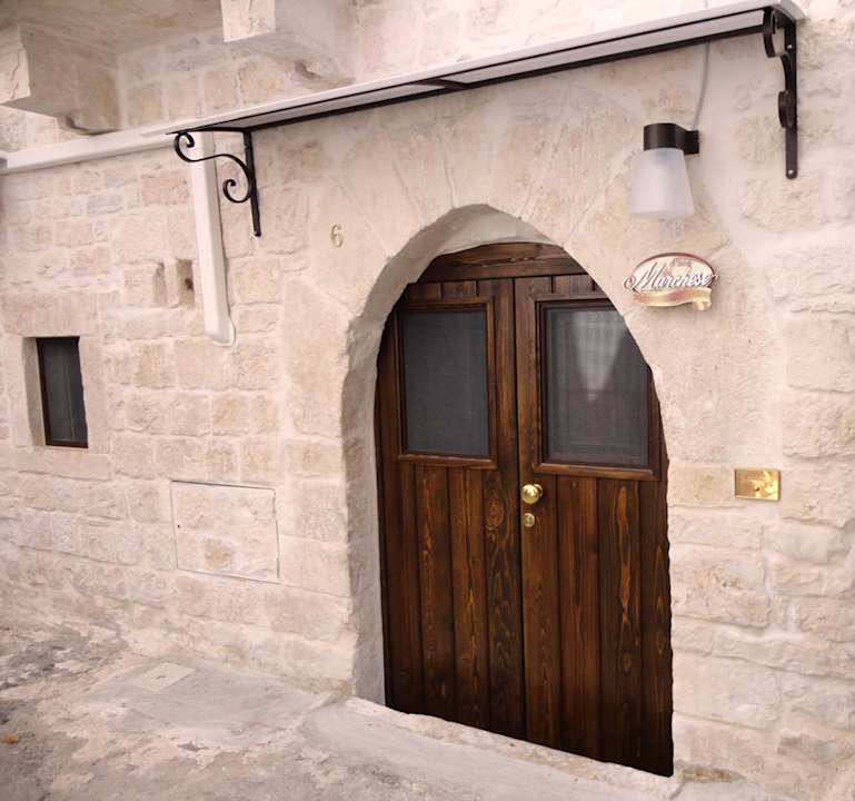 Via Arco Palmisano Relais del Marchese