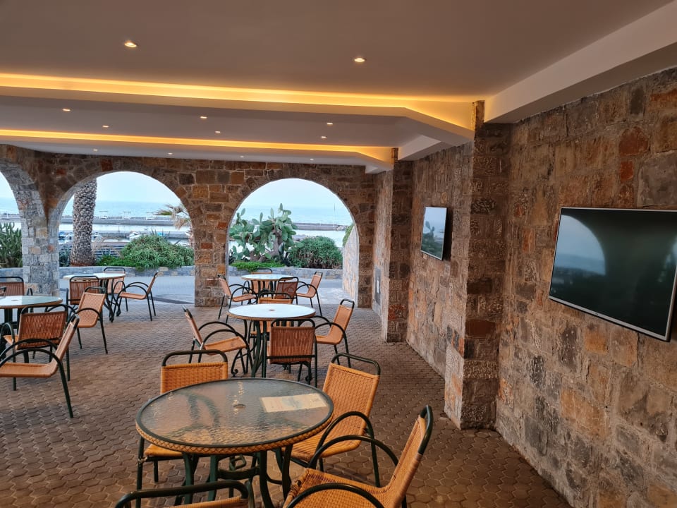 Gastro Nana Golden Beach