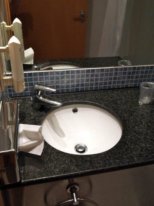 Waschtisch Hotel Holiday Inn Express Molins De Rei