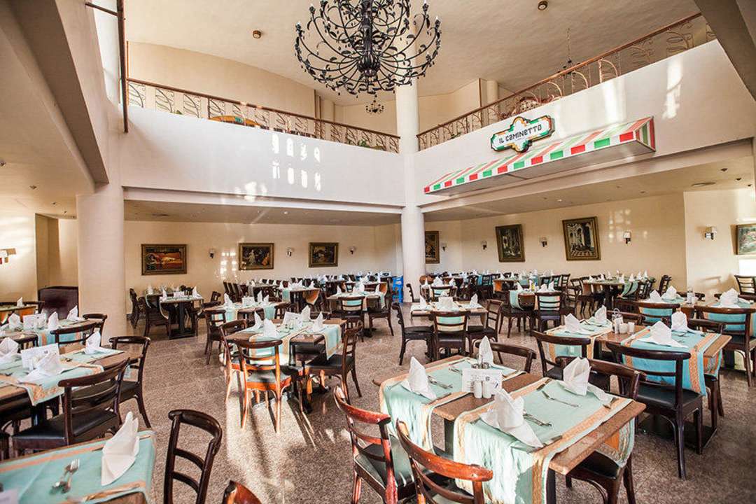 Restauracja włoska Pickalbatros Royal Moderna Resort-Sharm El Sheikh