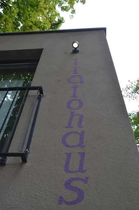 Schickes Design Hotel Trafohaus am Kaiserbahnhof