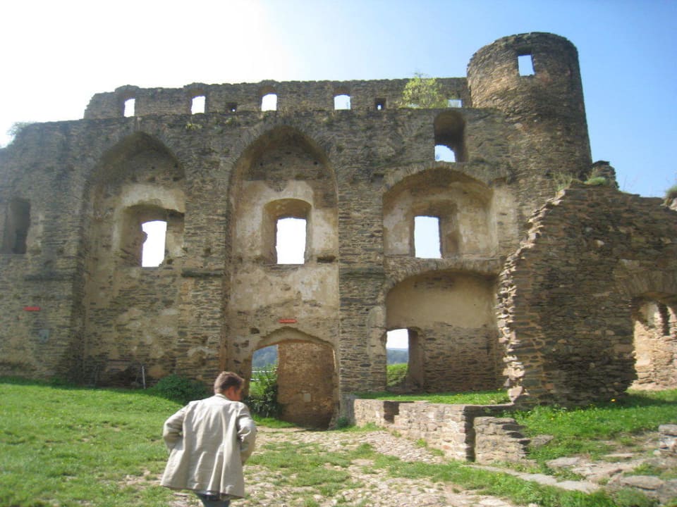Burgmauern Hotel Schloss Rheinfels
