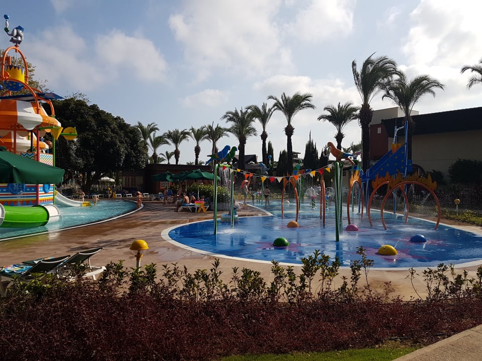 Pool IC Hotels Green Palace