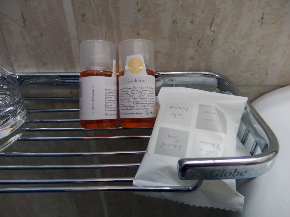Geschenke im Zimmer 52 Hotel Arvi