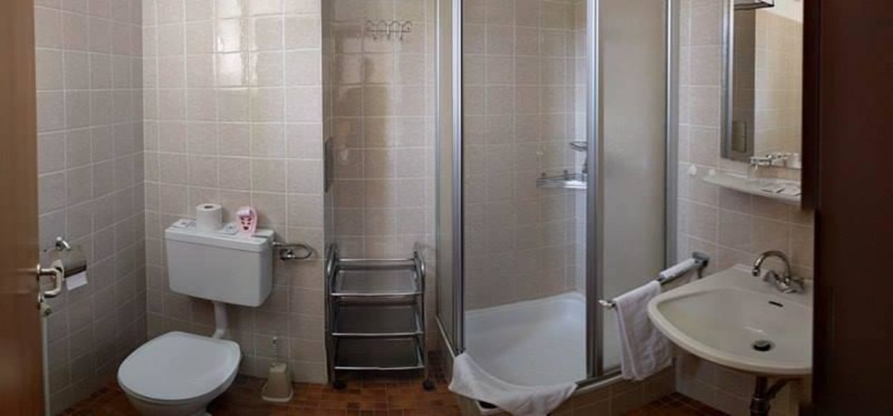 Badezimmer Hotel Haus Franziskus