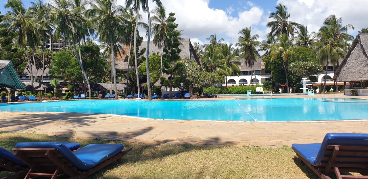 Pool Reef Hotel Mombasa