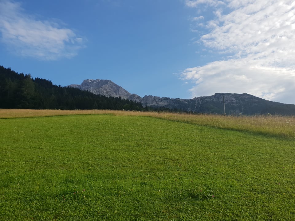 Außenansicht Pension Haus Hell
