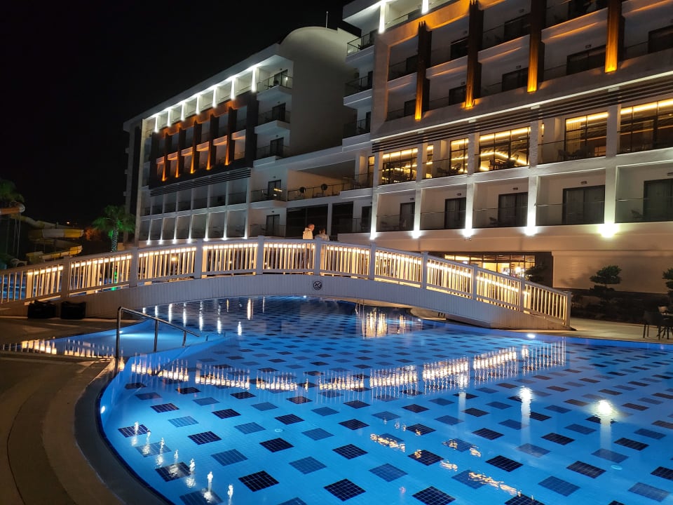 Pool Diamond Deluxe Hotel & SPA