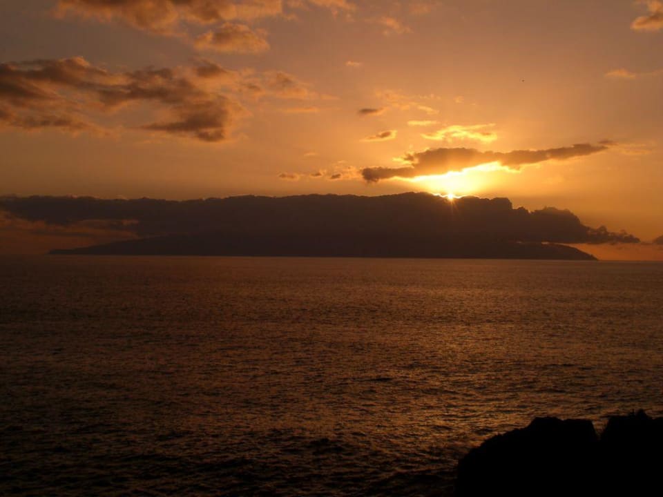 La Gomera mit Sonnenuntergang BLUESEA Lagos de Cesar