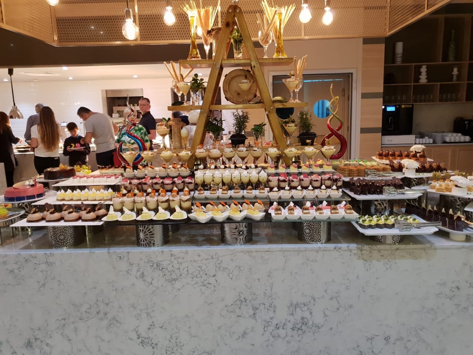 Gastro Acanthus Cennet Barut Collection