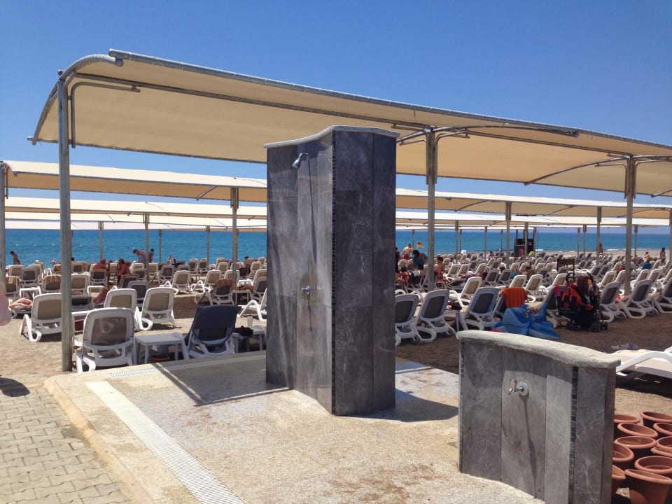 Stranddusche Sunmelia Beach Resort