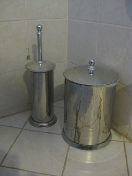 Könnte man mal saubermachen Club Grand Side