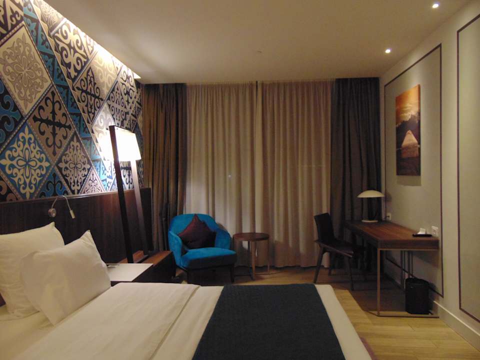 Zimmer Mercure Almaty City Center