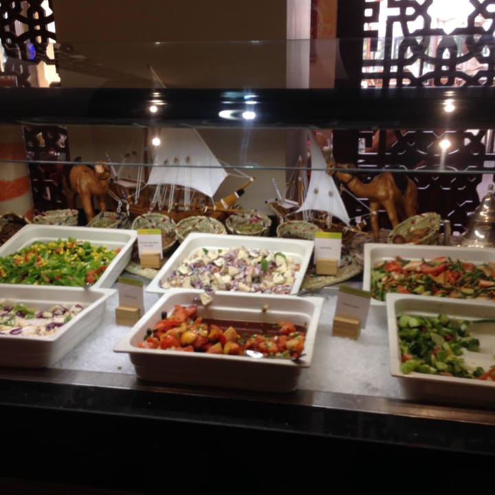 Buffet DoubleTree by Hilton Resort & Spa Marjan Island