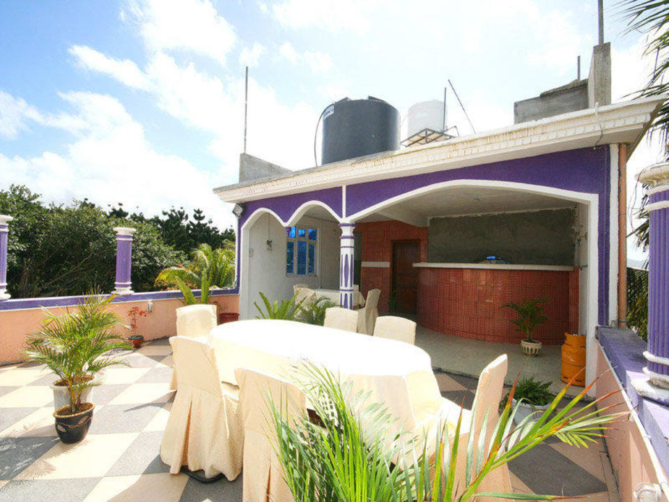 3Ds garden terrace Hotel 3D International Tourist Home