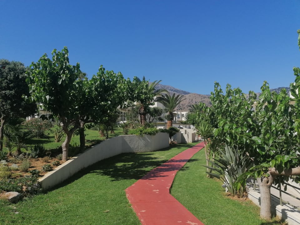 Gartenanlage HARPIN Georgioupolis Resort Aquapark & SPA