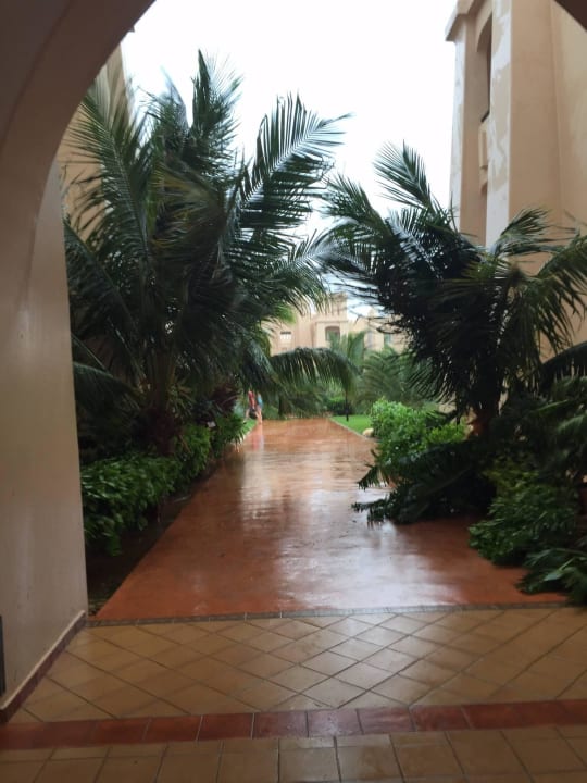 Nach dem Regen Hotel Riu Touareg