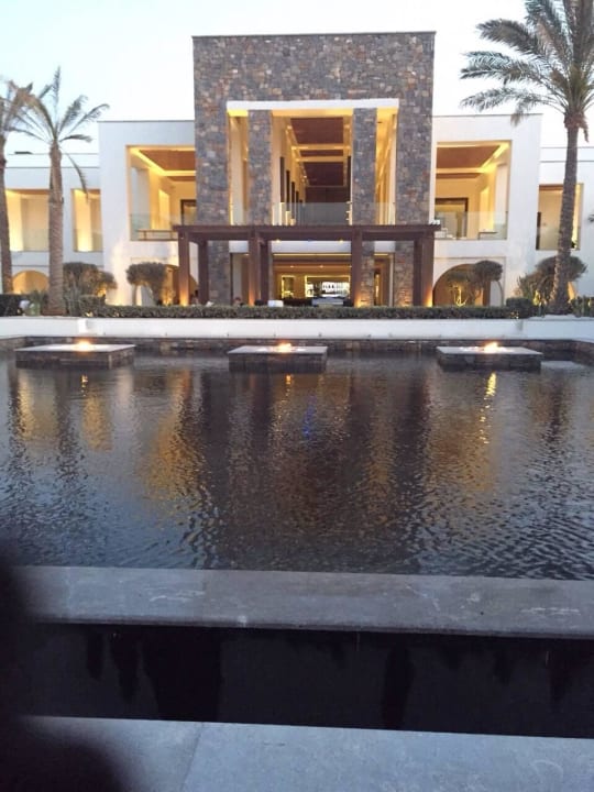 Blick zur Lobby  Amirandes A Grecotel Resort To Live