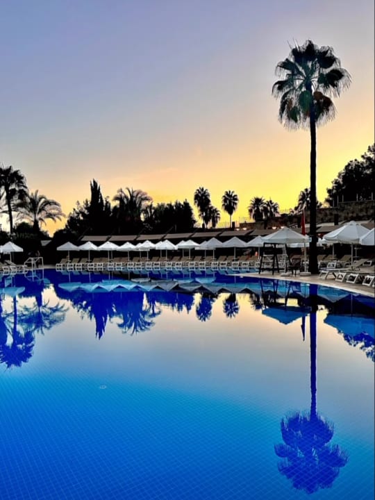 Pool Saphir Resort & Spa