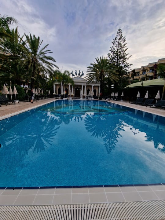 Pool Hotel Yetkin