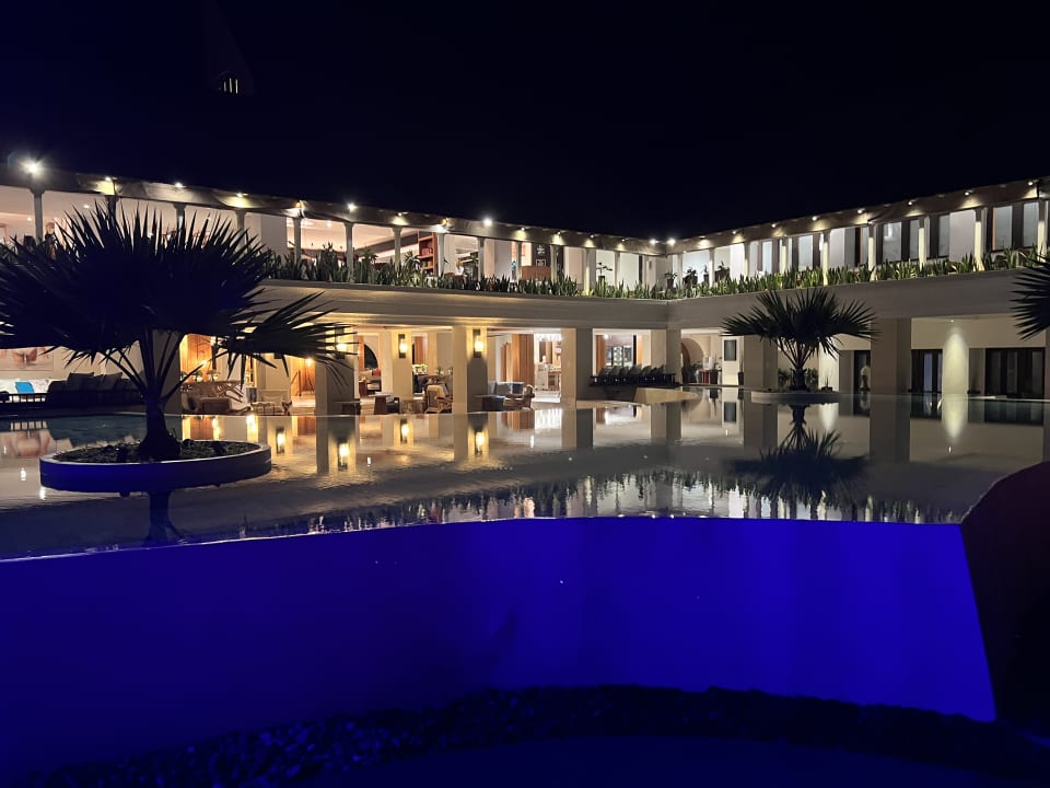 Pool Shangri-La Le Touessrok Mauritius