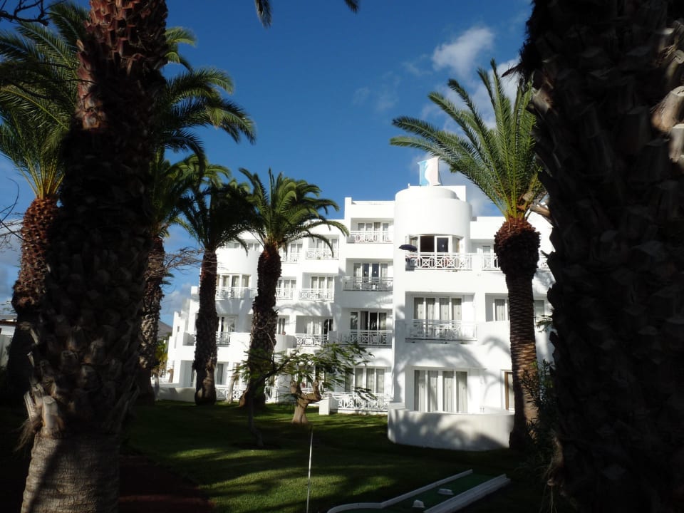 Linke Hotelseite Hipotels La Geria