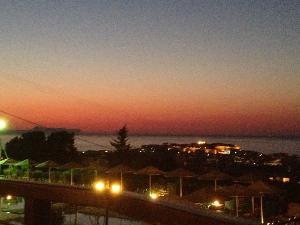 Ausblick abends Hotel Forest Park