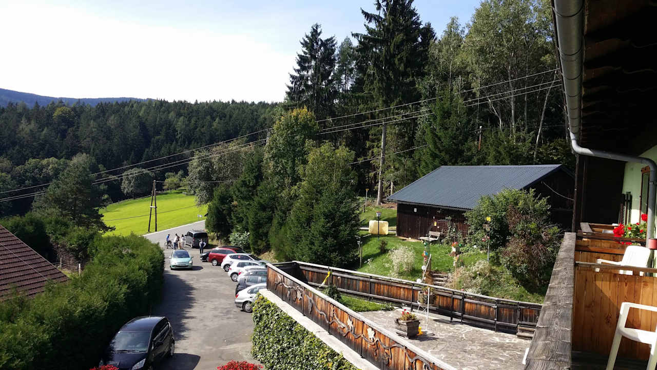 Zimmerausblick Gasthof Reinbacher