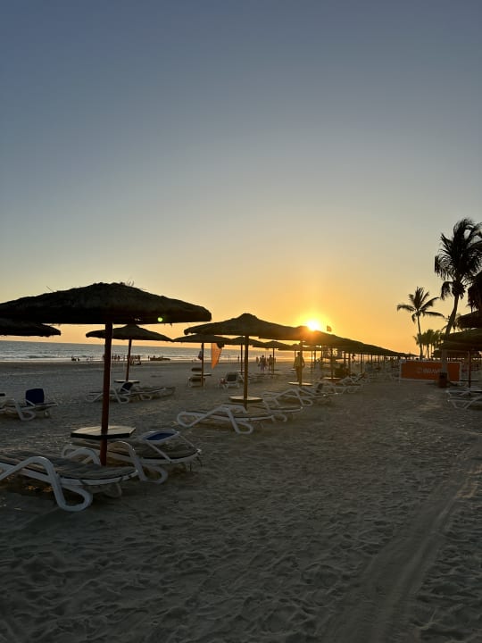 Strand Salalah Rotana Resort