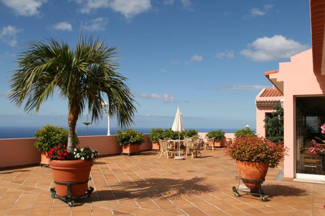 Teil der Dachterrasse Hotel Ocean Gardens