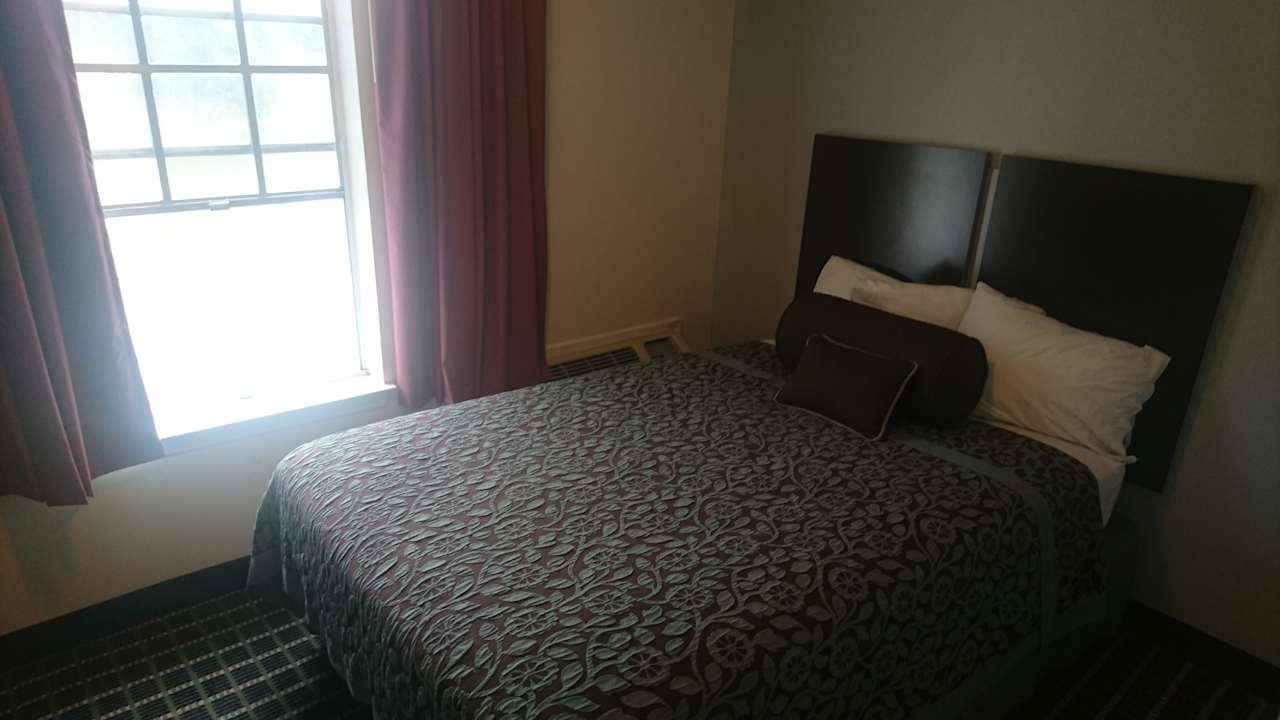 Zimmer Days Inn Market Center Dallas